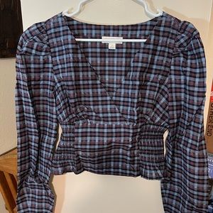 NWOT. Nordstroms Black, Red, & blue plaid dress blouse. Size M
